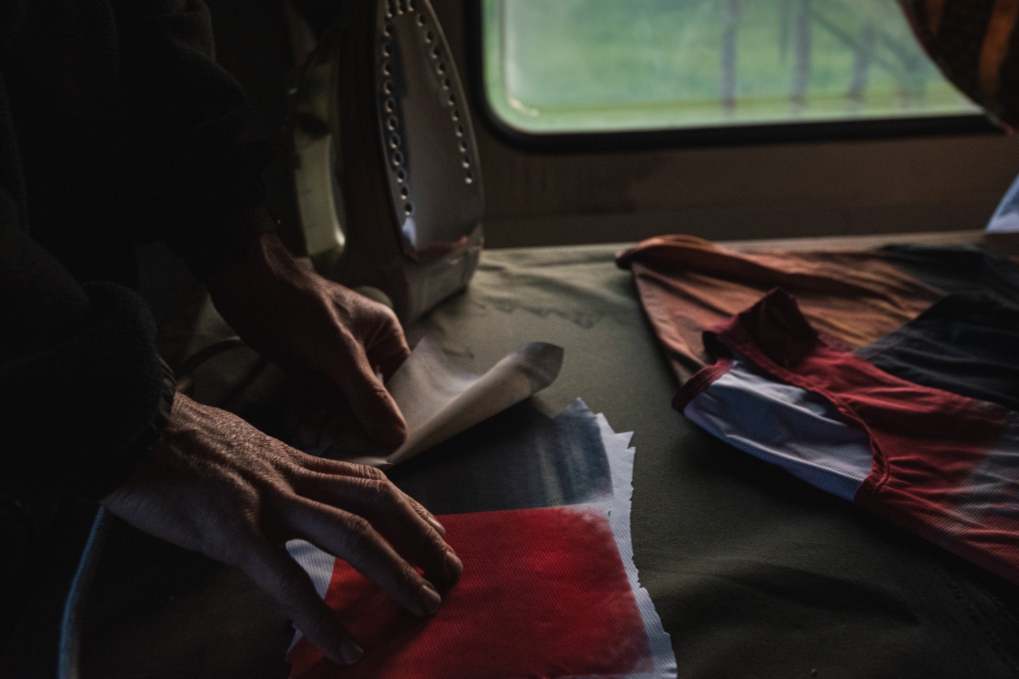 WHERE DOES ONE COLOR END?